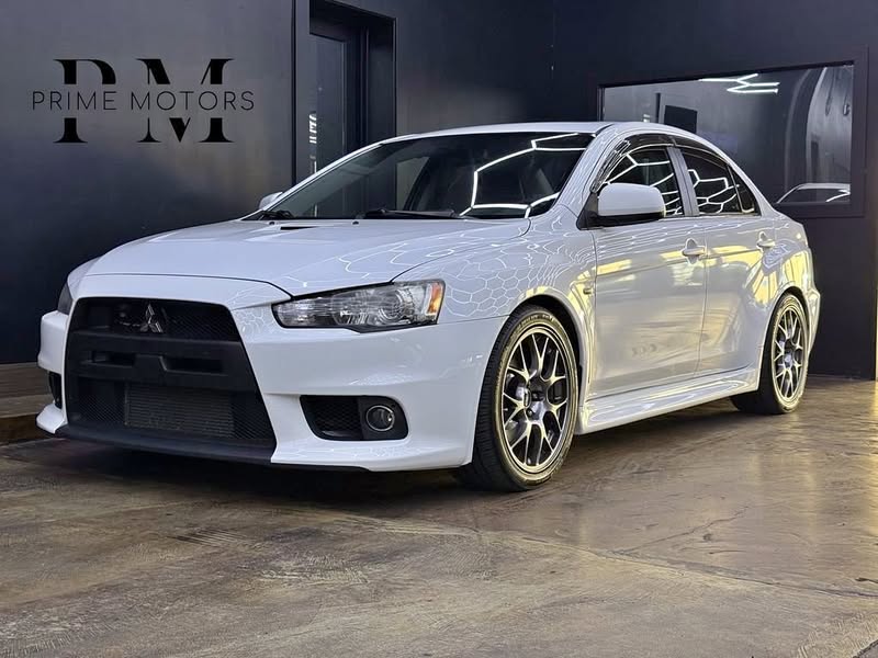 2011 Mitsubishi Lancer Evolution MR