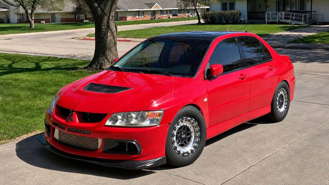 2003 Mitsubishi Lancer Evolution - GSR Sedan 4D