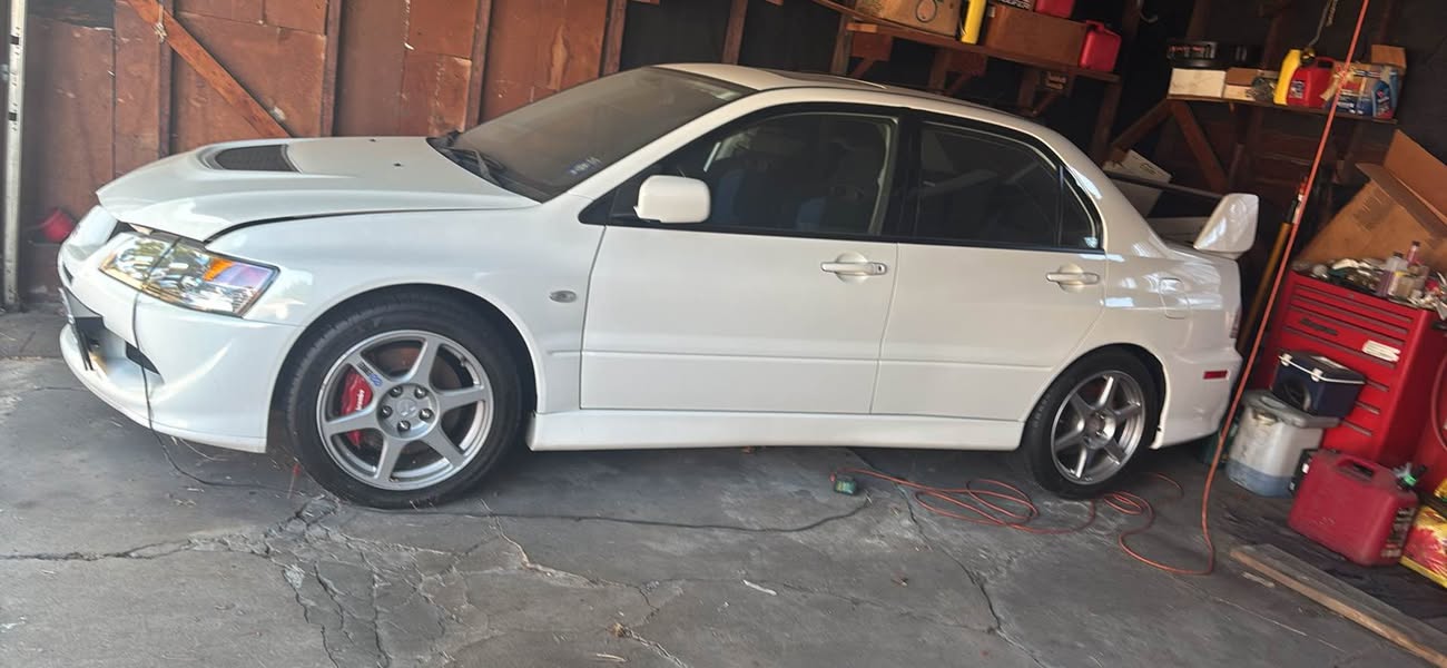 2003 Mitsubishi Lancer Evolution - GSR Sedan 4D