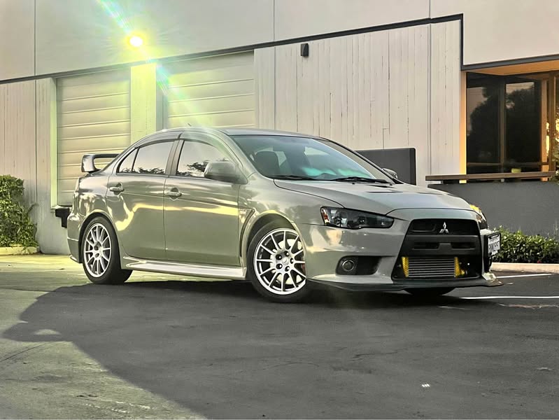 2012 Mitsubishi Lancer Evolution - GSR