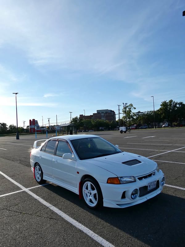 1996 Mitsubishi Lancer Evolution - GSR Sedan 4D