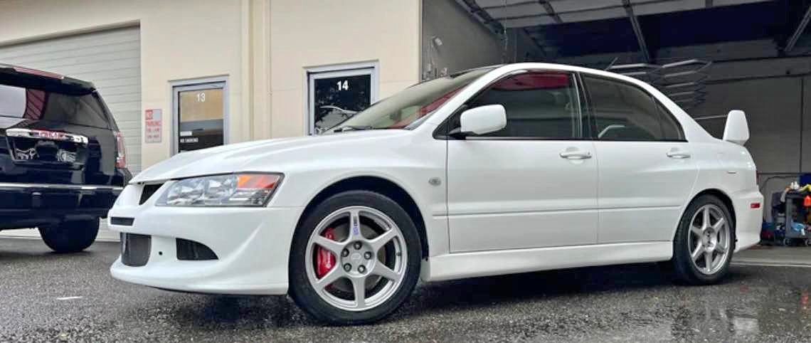 2005 Mitsubishi Lancer Evolution - GSR Sedan 4D
