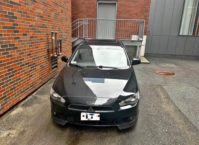 2011 Mitsubishi Lancer - Gts