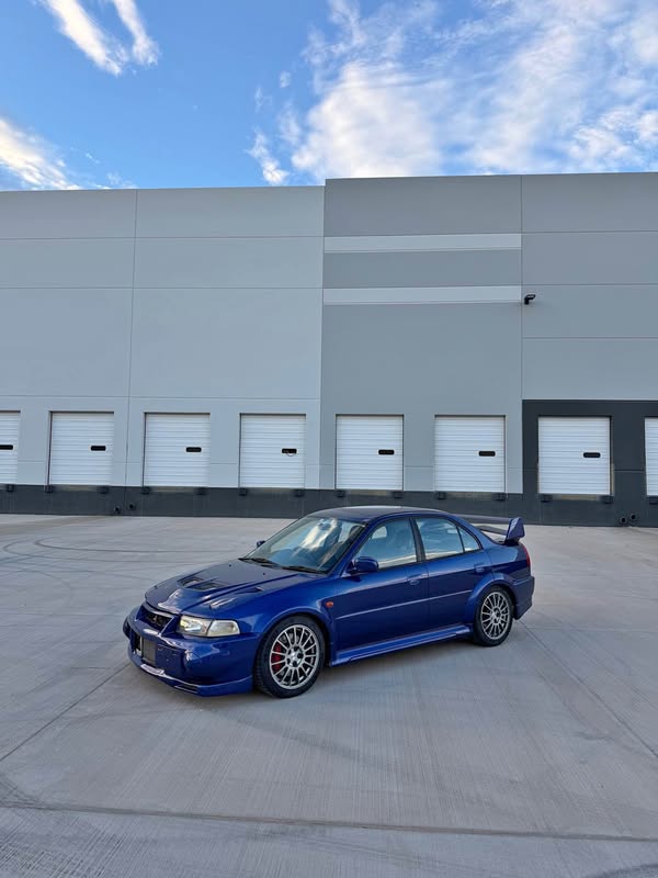 1999 Mitsubishi Lancer Evolution - GSR Sedan 4D