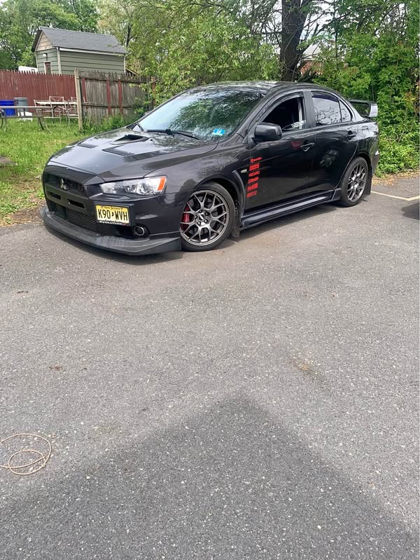 2012 Mitsubishi Lancer Evolution - MR Sedan 4D