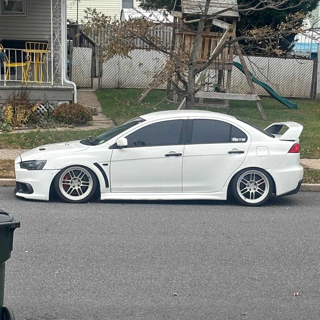2014 Mitsubishi Lancer Evolution - GSR Sedan 4D
