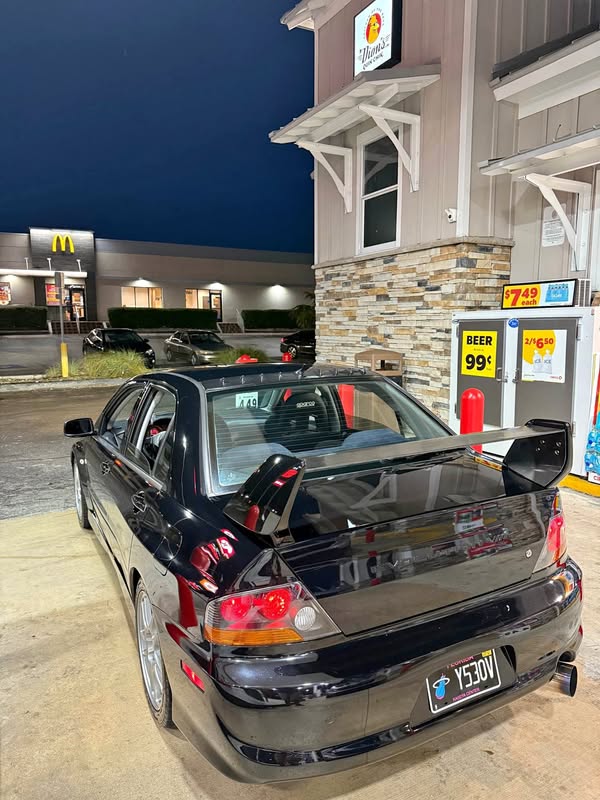 2005 Mitsubishi Lancer Evolution - GSR Sedan 4D