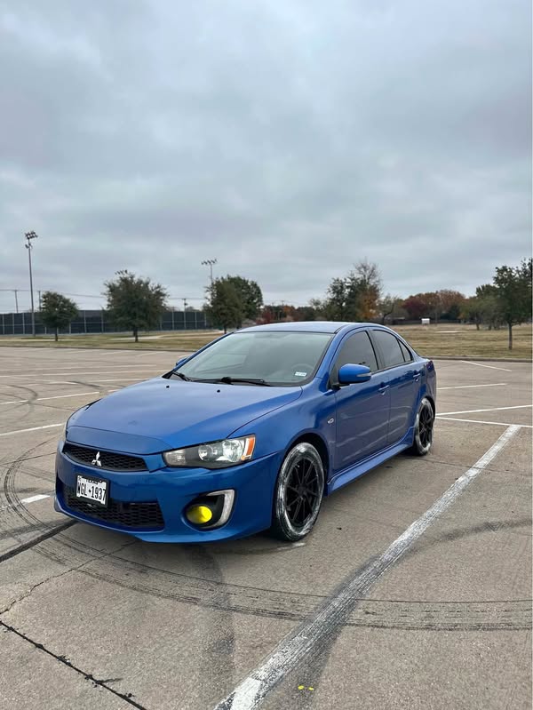 2016 Mitsubishi Lancer - Sport