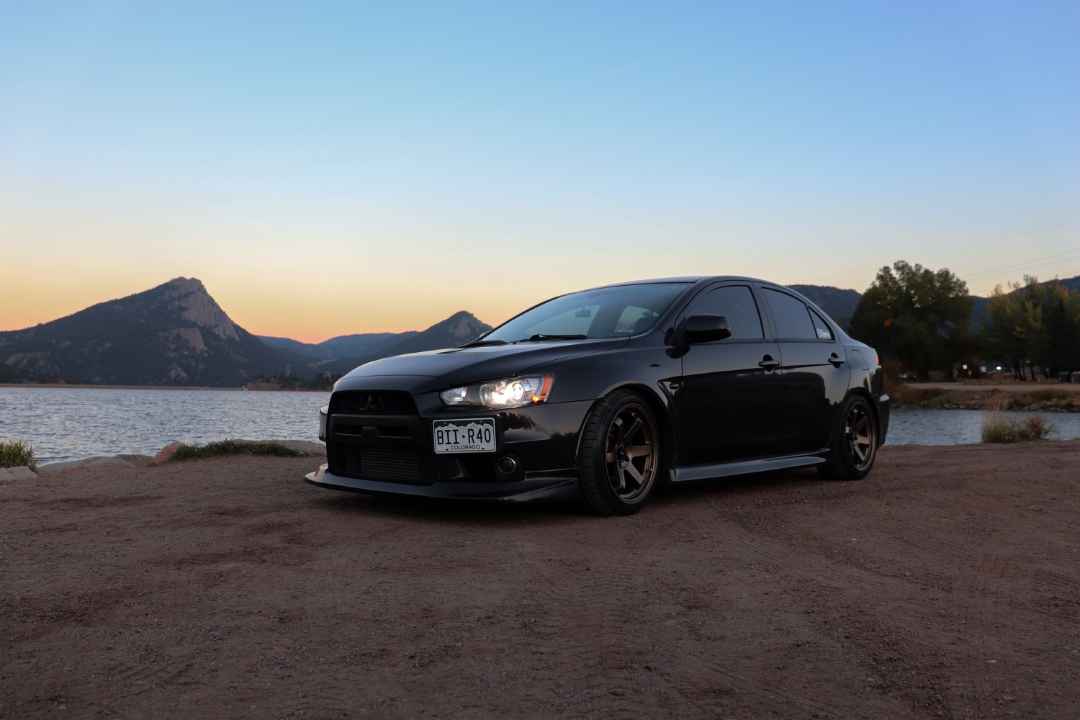 2012 Mitsubishi Lancer Evolution - MR Sedan 4D