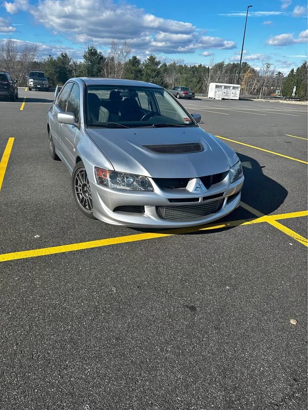 2004 Mitsubishi Lancer - Evolution VIII Sedan 4D