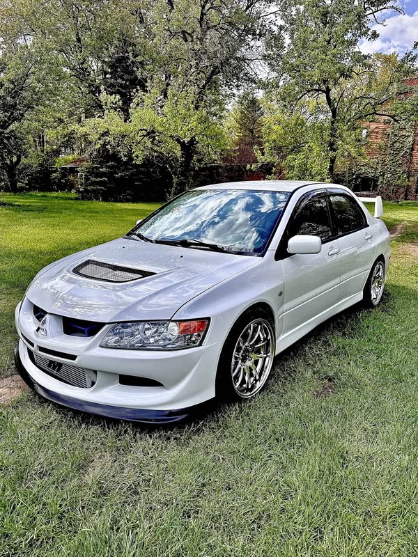 2004 Mitsubishi Lancer Evolution - MR Sedan 4D