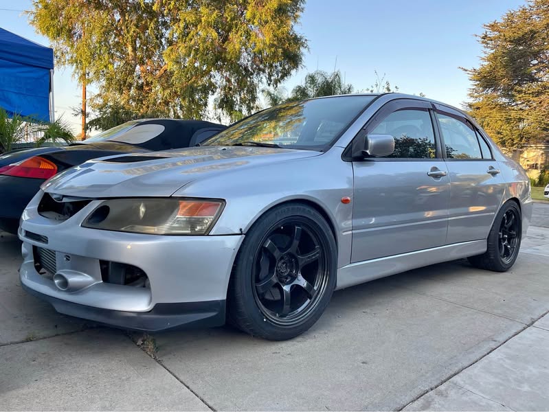 2005 Mitsubishi Lancer Evolution - GSR Sedan 4D