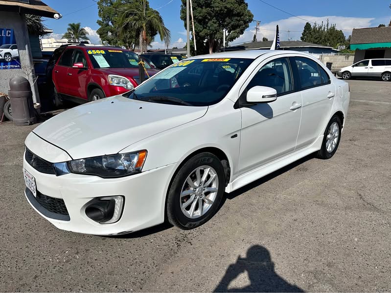 2016 Mitsubishi Lancer - ES Sedan 4D