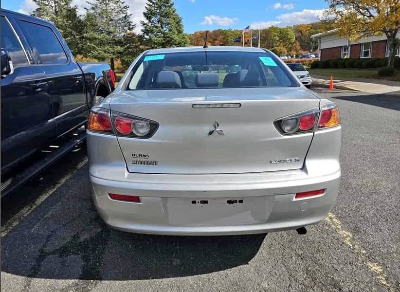 2016 Mitsubishi Lancer - ES Sedan 4D