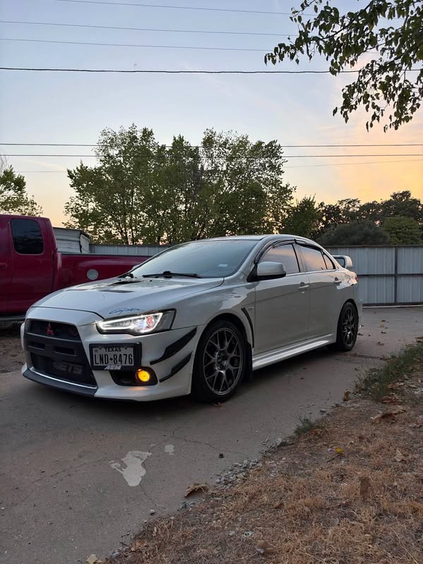 2013 Mitsubishi Lancer Evolution - MR Sedan 4D