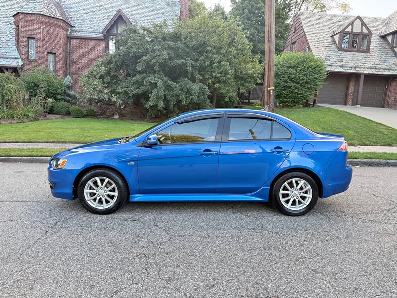 2015 Mitsubishi Lancer - ES Sedan 4D