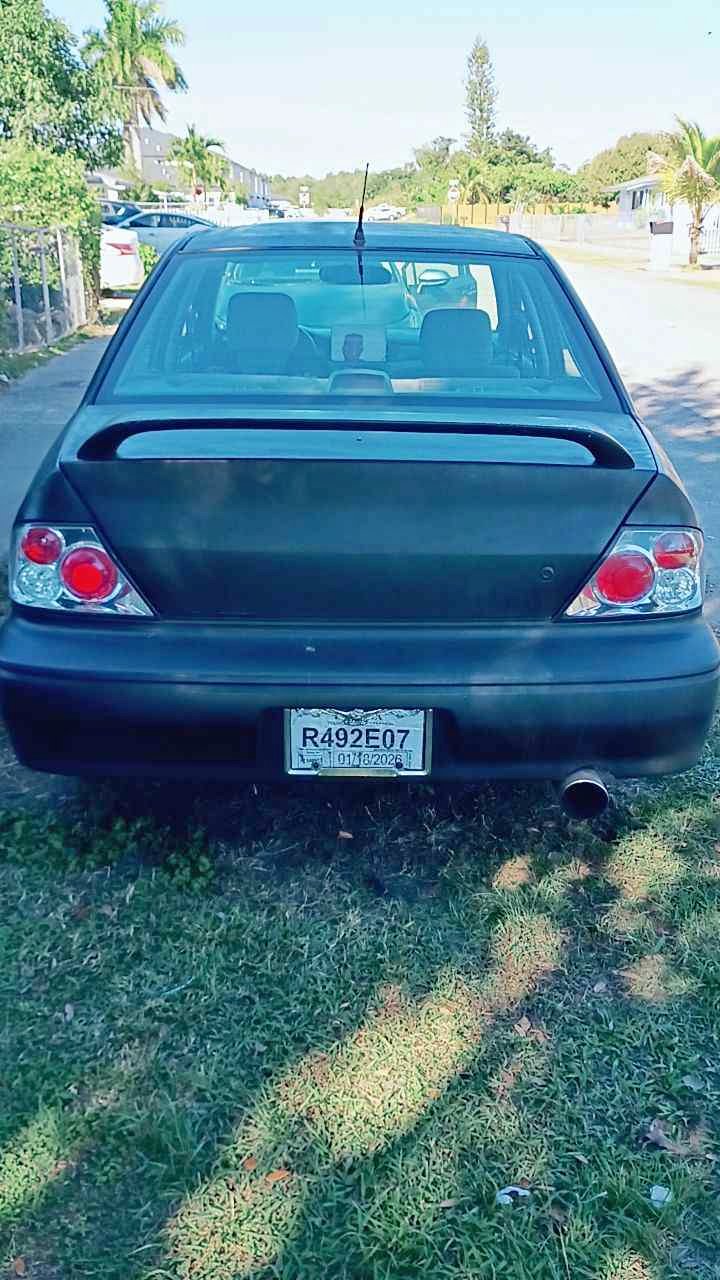 2003 Mitsubishi Lancer - DE Sedan 4D