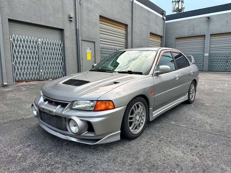 1996 Mitsubishi Lancer Evolution - GSR Sedan 4D