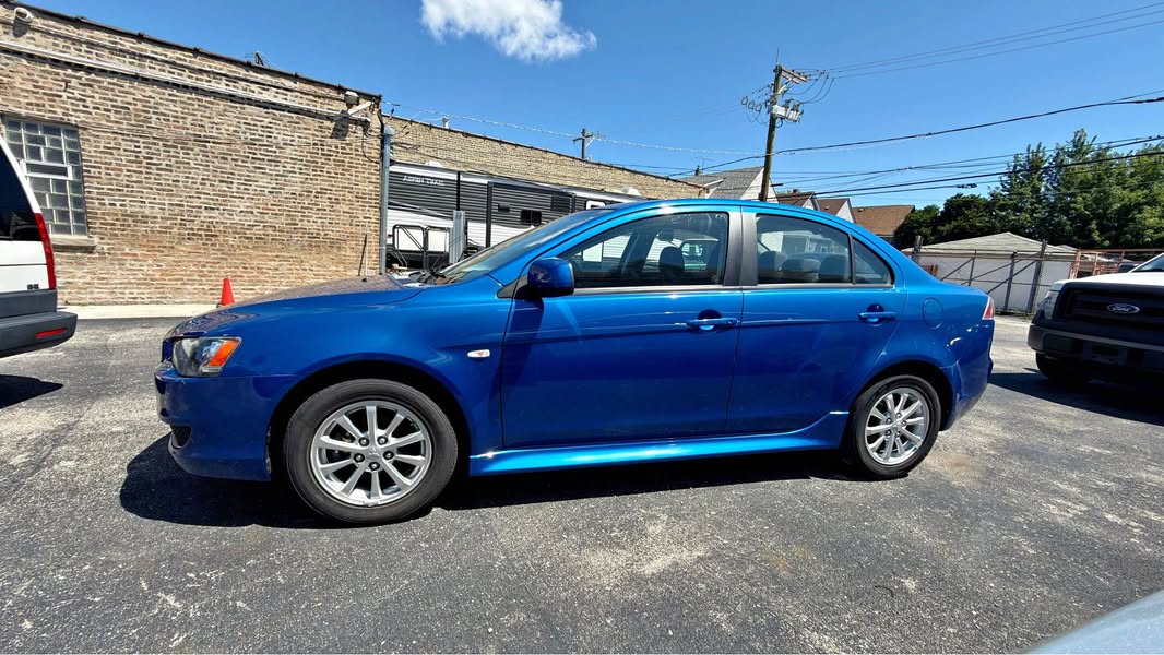 2010 Mitsubishi Lancer - ES Hatchback 4D