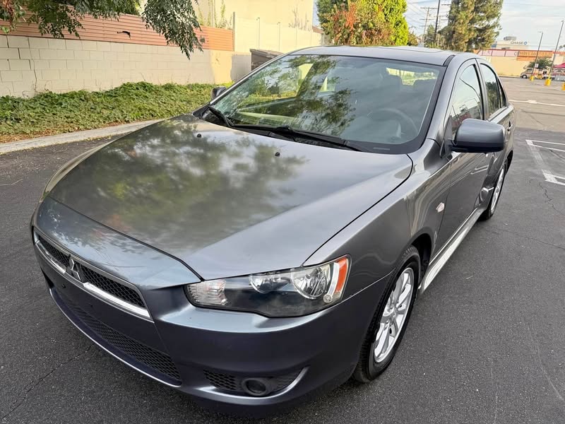 2011 Mitsubishi Lancer - ES Sportback Hatchback 4D