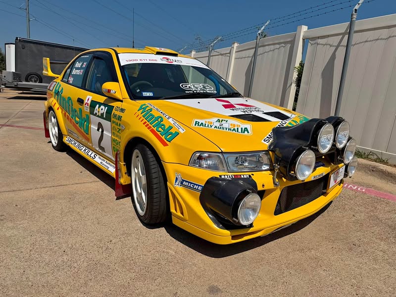 1998 Mitsubishi Lancer Evolution - GSR Sedan 4D