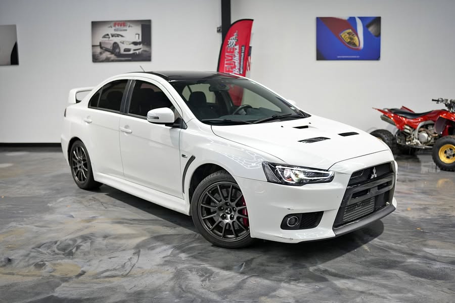 2015 Mitsubishi LANCER EVOLUTION