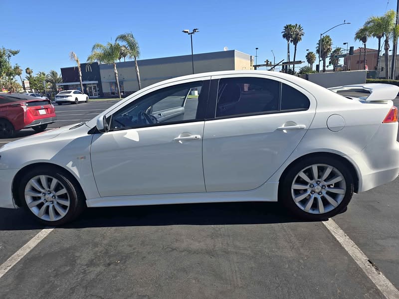 2009 Mitsubishi Lancer - DE Sedan 4D