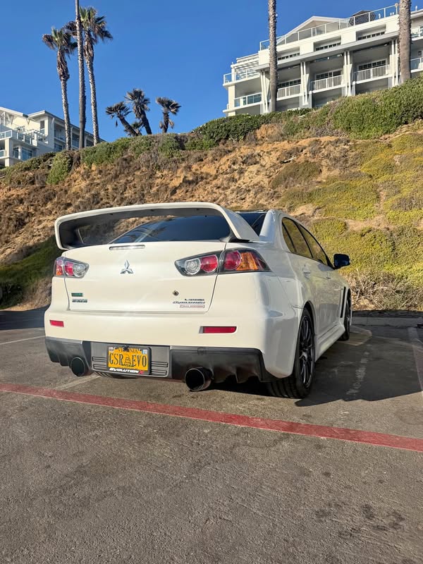 2015 Mitsubishi Lancer Evolution - Final Edition Sedan 4D