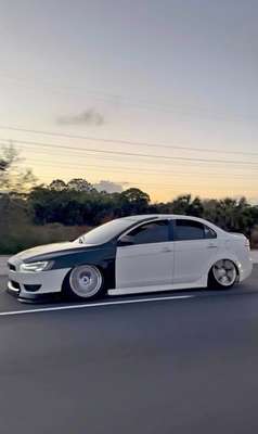 2014 Mitsubishi Lancer - ES Sedan 4D
