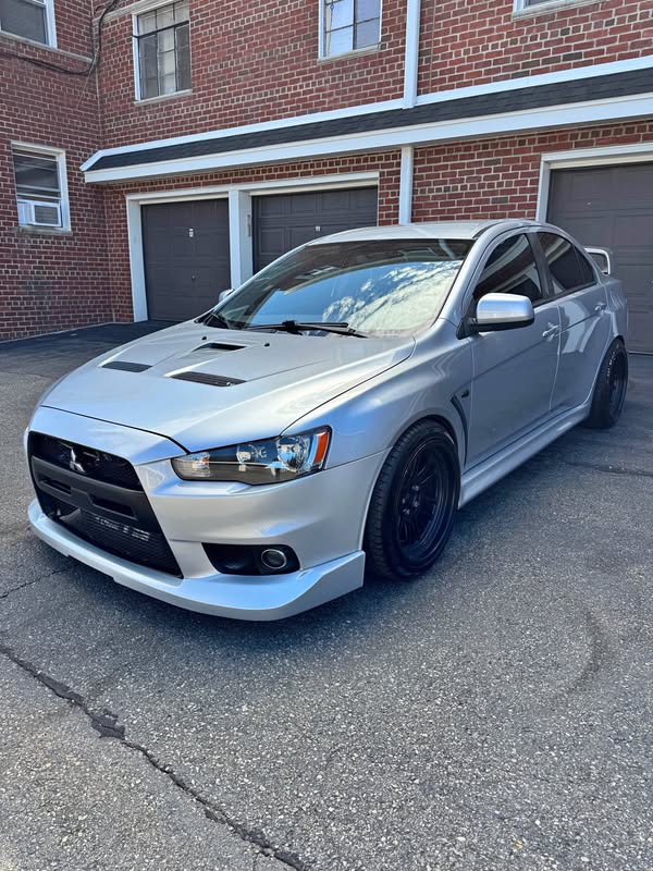 2014 Mitsubishi Lancer Evolution - GSR Sedan 4D