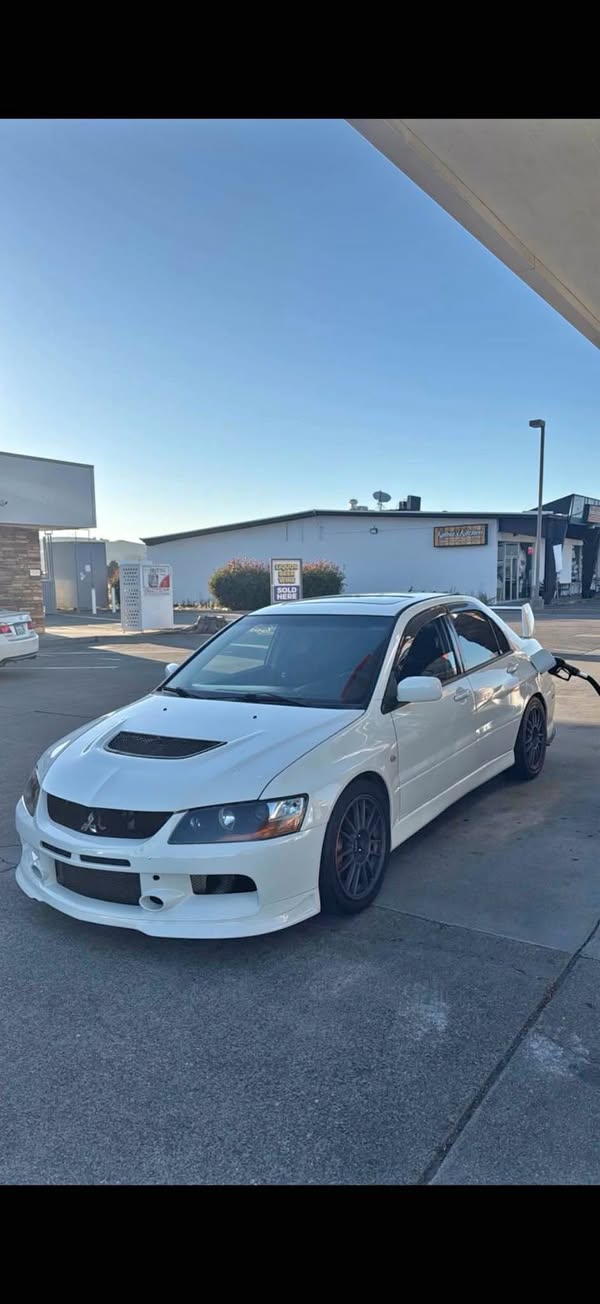 2003 Mitsubishi Lancer Evolution - GSR Sedan 4D