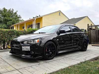 2011 Mitsubishi Lancer Evolution - MR Sedan 4D