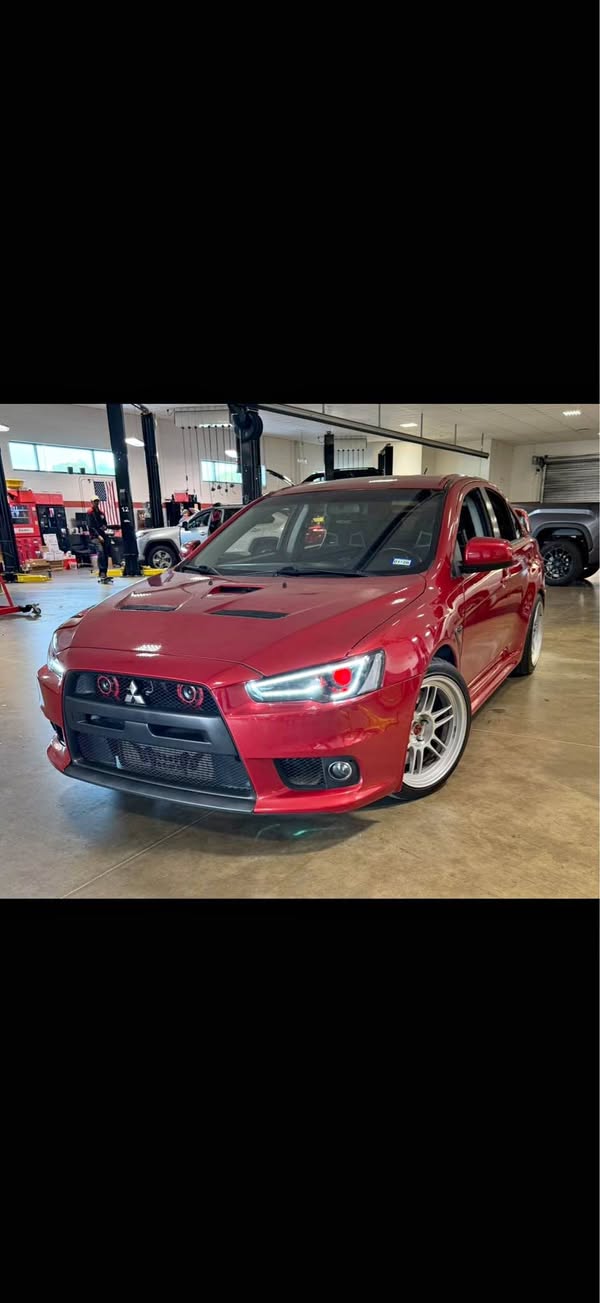 2014 Mitsubishi Lancer Evolution - GSR Sedan 4D