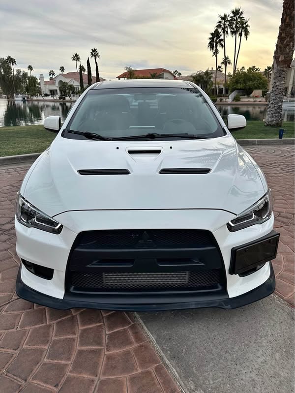 2010 Mitsubishi Lancer Evolution - MR Sedan 4D