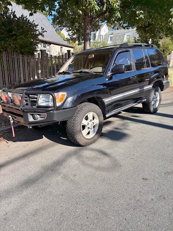 2003 Toyota Landcruiser - Sport Utility 4D