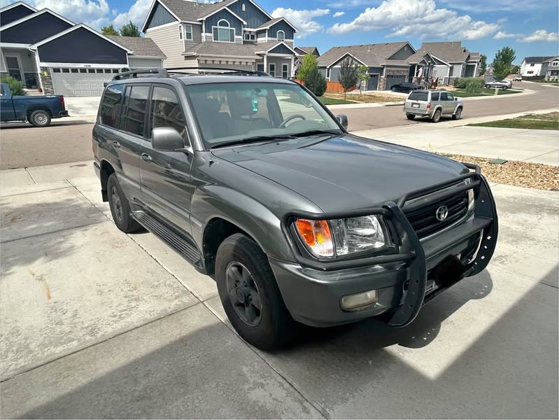 2000 Toyota Landcruiser - Sport Utility 4D
