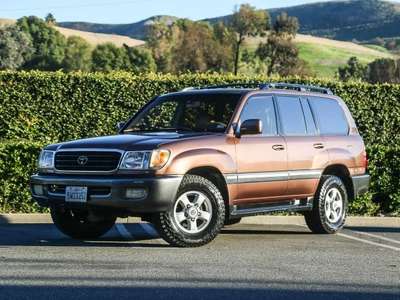 1998 Toyota Land Cruiser Sport Utility 4D