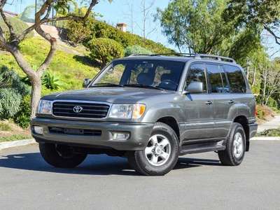 1999 Toyota Land Cruiser Sport Utility 4D