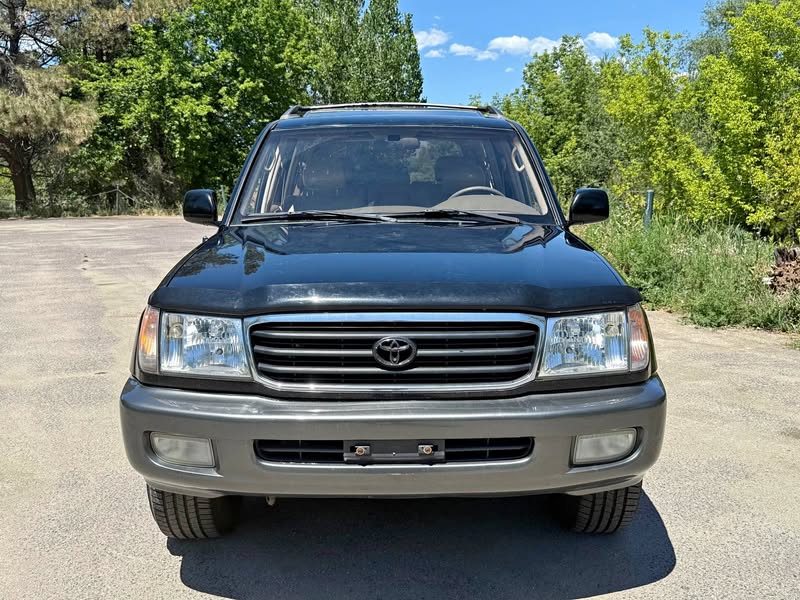 2001 Toyota Landcruiser - Sport Utility 4D