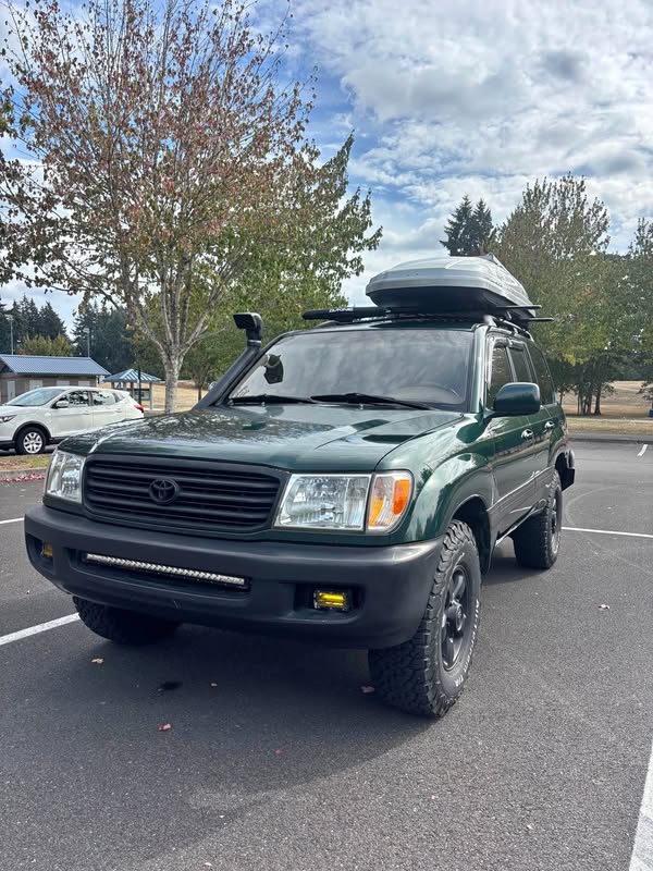 1998 Toyota Landcruiser - Sport Utility 4D