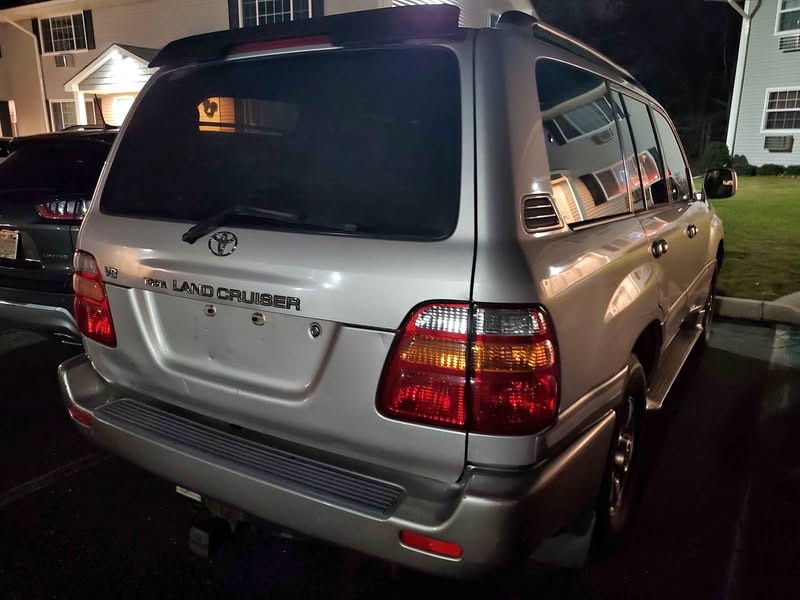 2001 Toyota Landcruiser - Sport Utility 4D