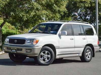 2001 Toyota Land Cruiser Sport Utility 4D