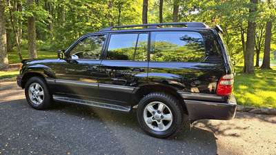 2003 Toyota Landcruiser - Sport Utility 4D