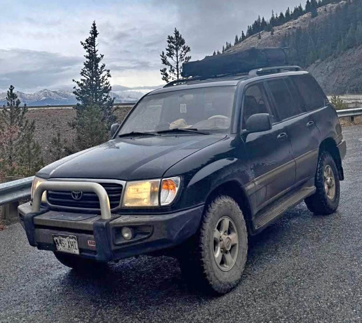 1998 Toyota Landcruiser - Sport Utility 4D