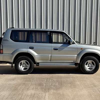 2000 Toyota right hand drive Land Cruiser Prado 4x4