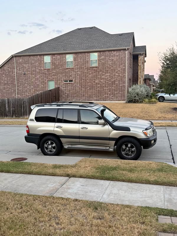 2006 Toyota Landcruiser - Sport Utility 4D