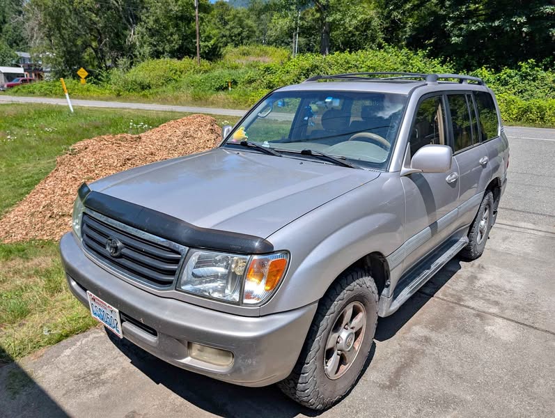 2000 Toyota Landcruiser - Sport Utility 4D