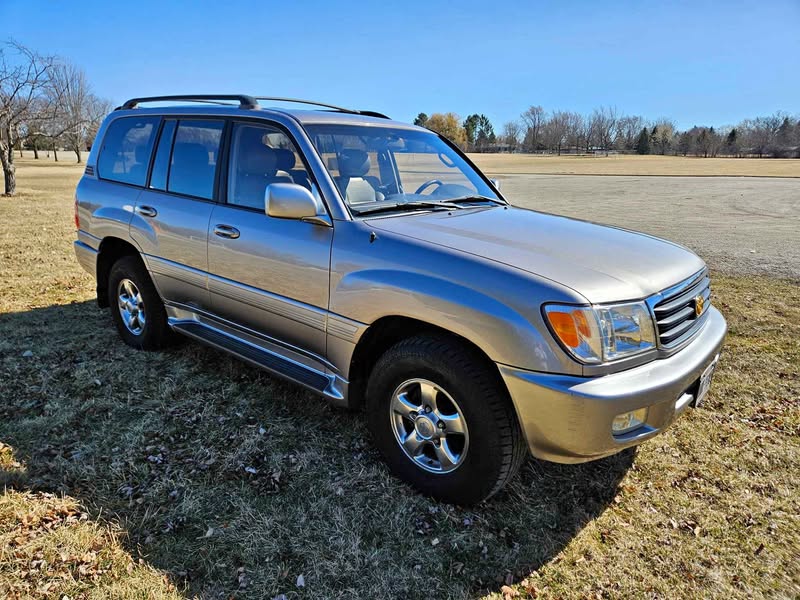 2002 Toyota Landcruiser - Sport Utility 4D
