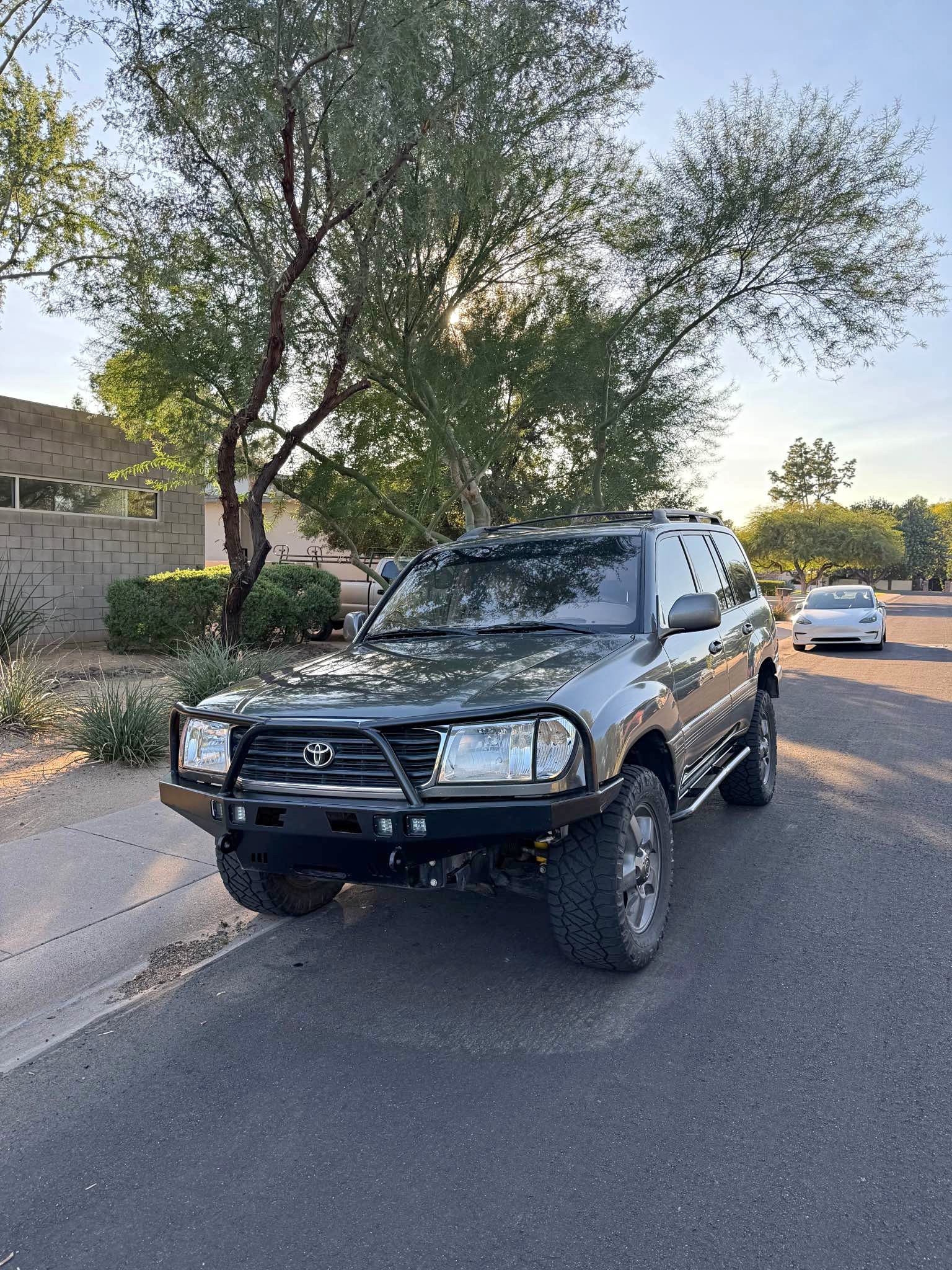 2000 Toyota Landcruiser - UZJ100