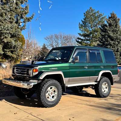 1999 Toyota Landcruiser - JDM Diesel ZX Trim
